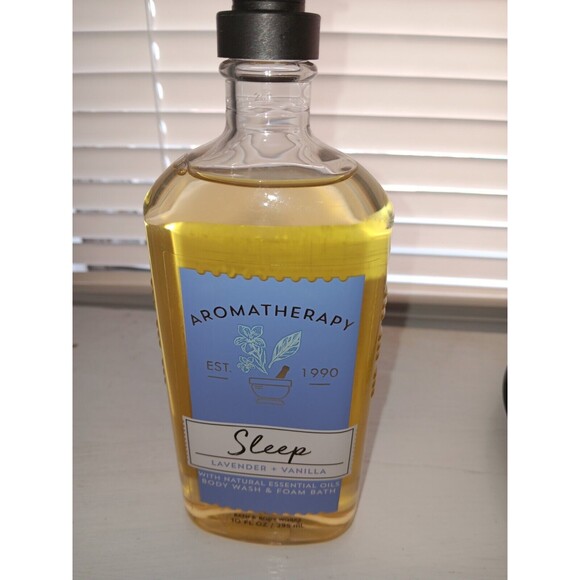 Bath & Body Works Aromatherapy Sleep Lavender Vanilla Body Wash Foam Bath 10 oz - Picture 1 of 8